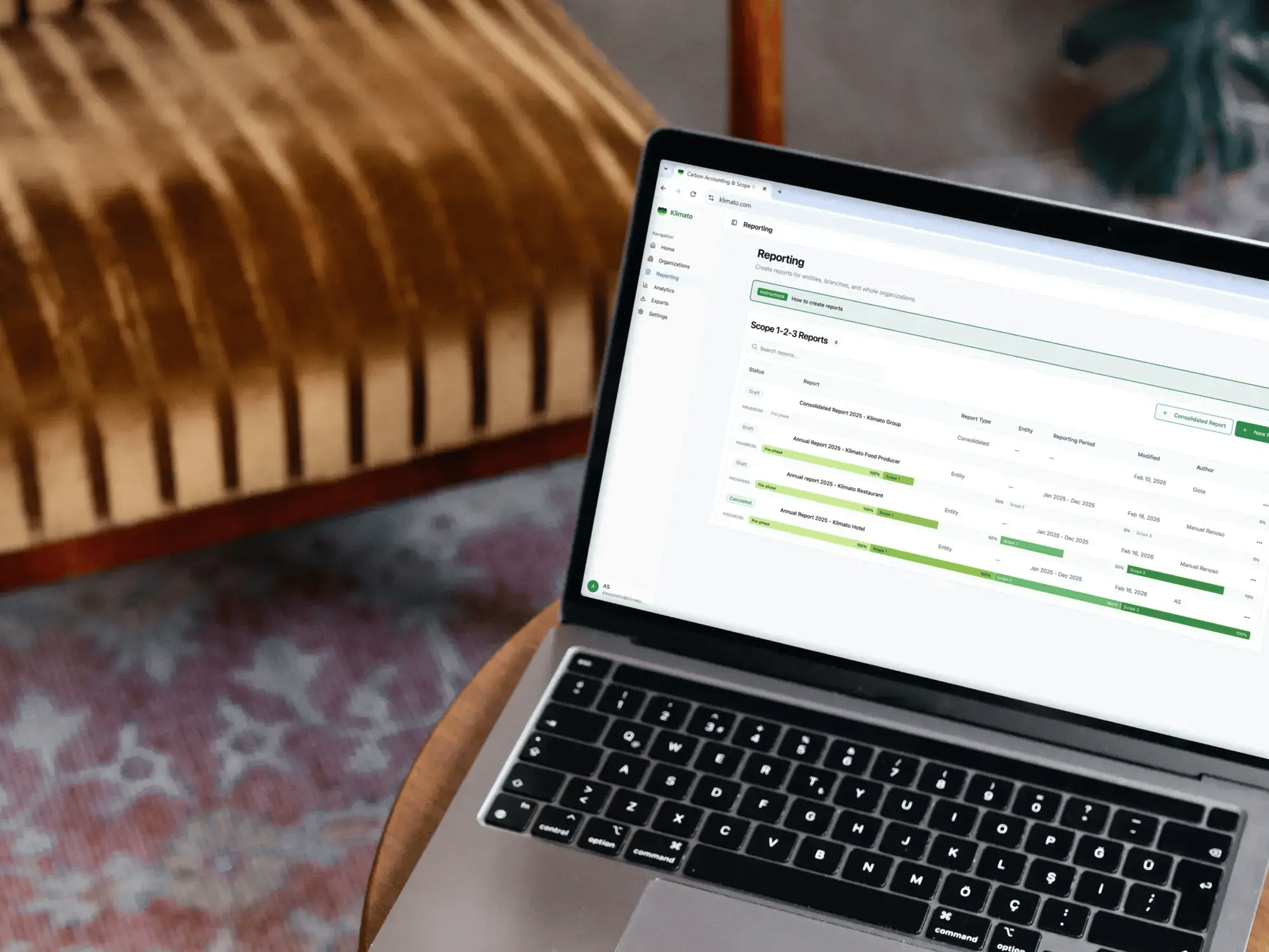 2026_Mockup-laptop-2_report-list_2000x1500px
