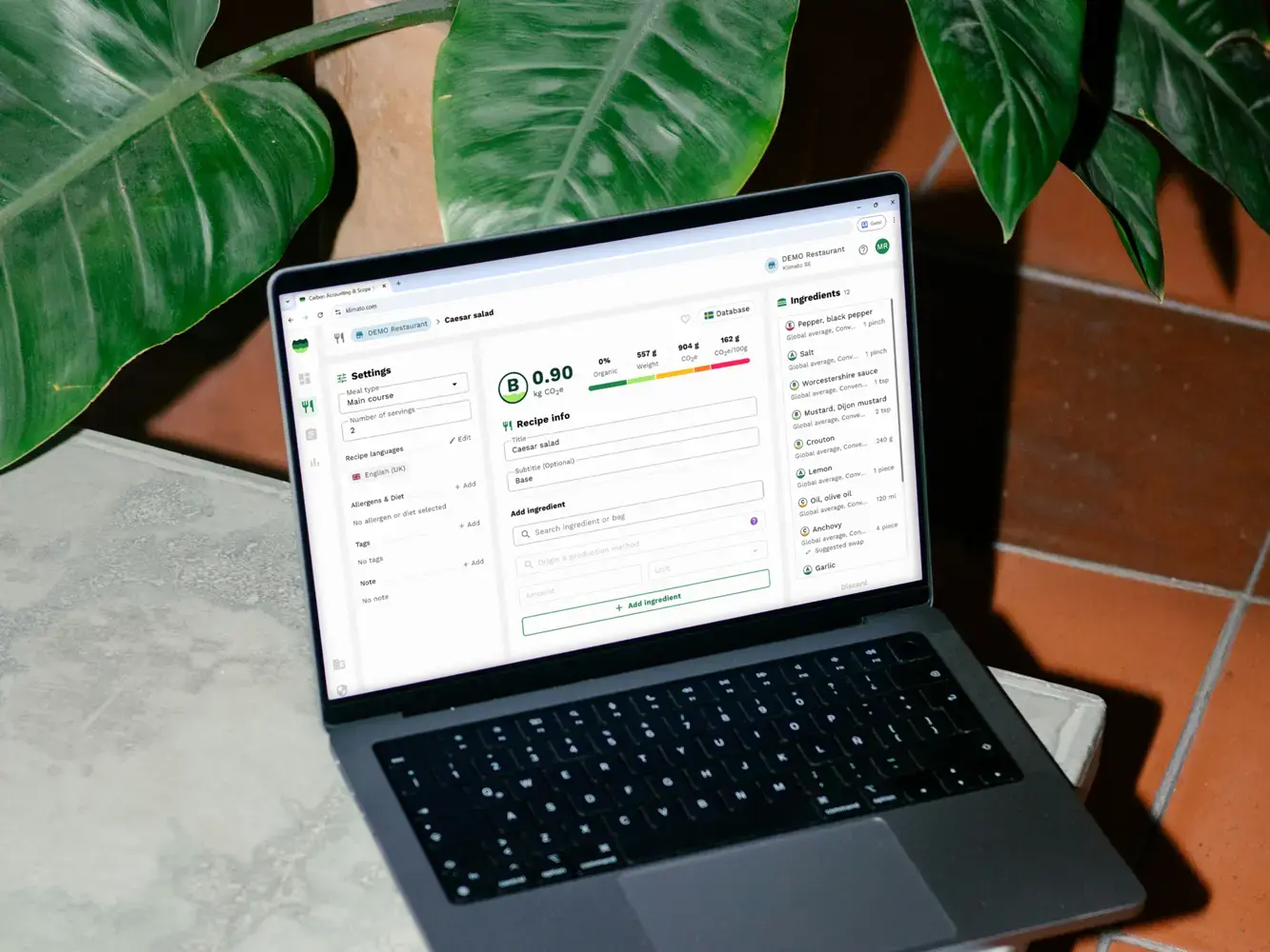 2026_Mockup-laptop-0_calculator-caesar-salad_1333x1000px