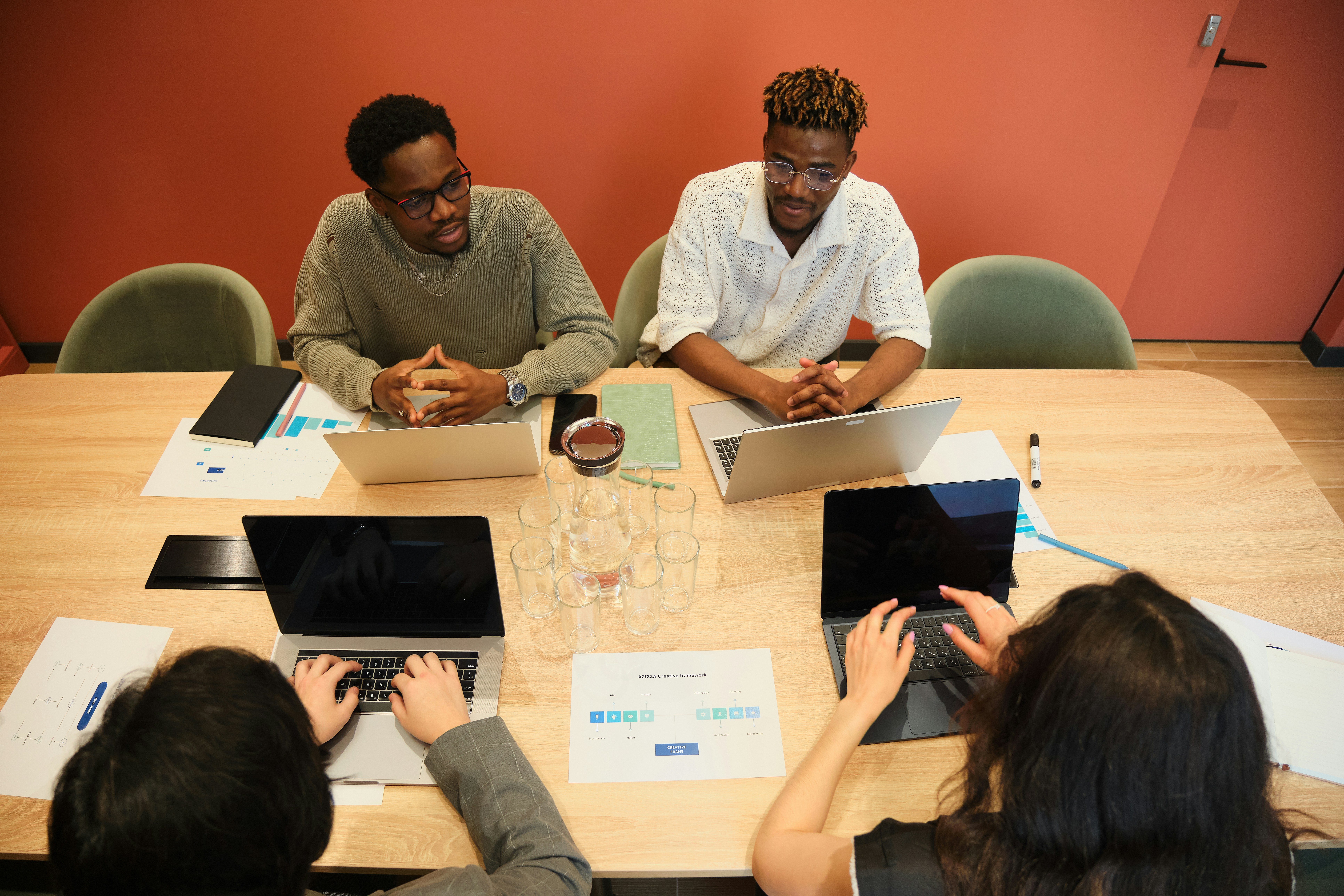 andrej-lisakov-mDGVTuqdzgw-unsplash (1)